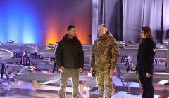 过去觉得必须集中管理、严格保密、层层审批的