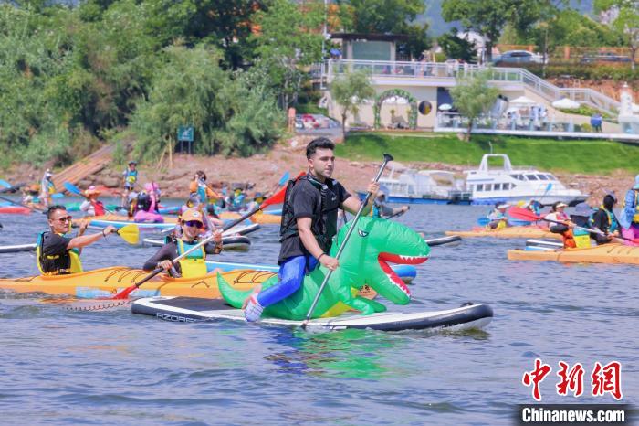 数千名户外运动爱好者齐聚千岛湖秀水之畔释放