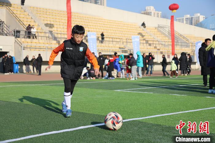 燃情冬日点燃青春风潮：2024年兰西城市群青少年