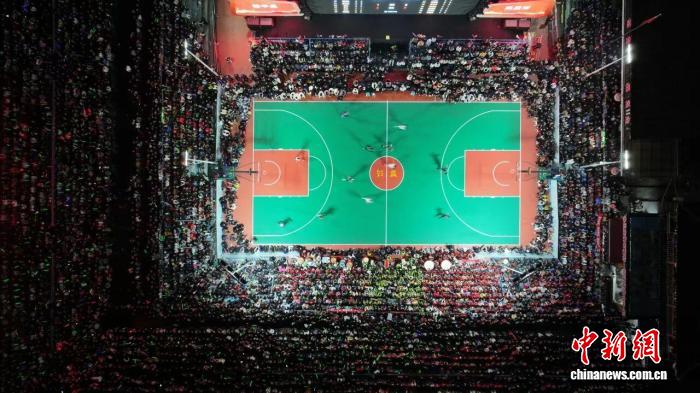 贵州省台江县中等职业学校村BA篮球学院正式挂牌