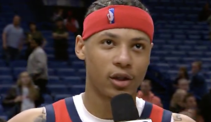 费尔斯砍下40分助鹈鹕大胜爵士 全勤目标引热议